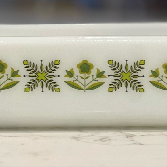 Anchor Hocking Milk Glass Loaf Pan - Picture 6 of 6